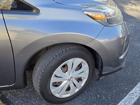 Used 2019 Nissan Versa Note S image 6