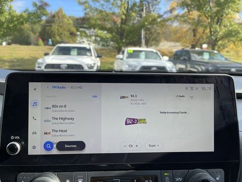 Certified 2024 Toyota Grand Highlander XLE image 17