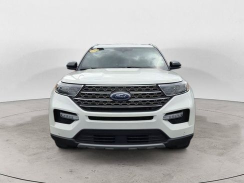 Certified 2023 Ford Explorer King Ranch w/ Technology Package AWD/4WD image 5