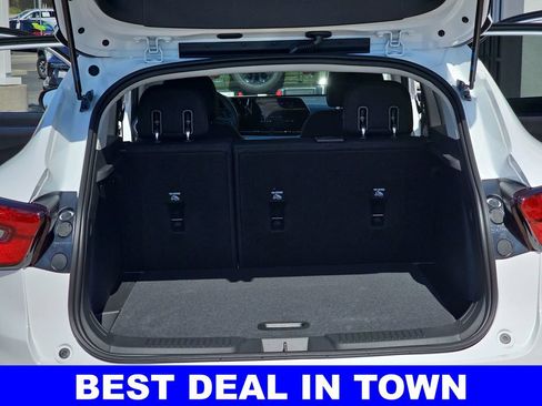 New 2026 Chevrolet Trax LS w/ Driver Confidence Package FWD image 12