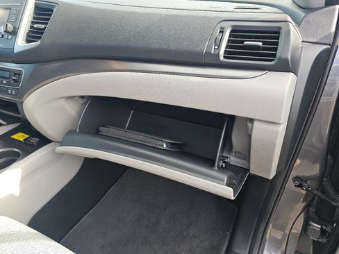 Used 2017 Honda Ridgeline RTS image 30