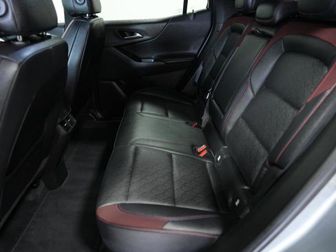 Used 2025 Chevrolet Equinox RS AWD/4WD image 23