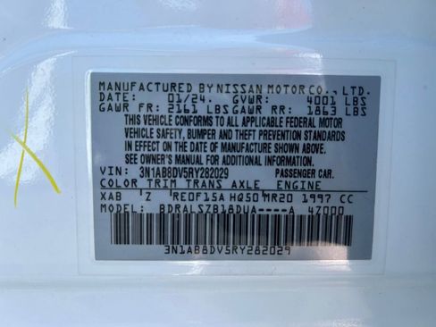 Used 2024 Nissan Sentra SR w/ SR Premium Package FWD image 36