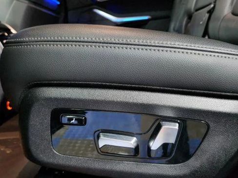 Used 2019 BMW X7 xDrive40i w/ Premium Package image 34