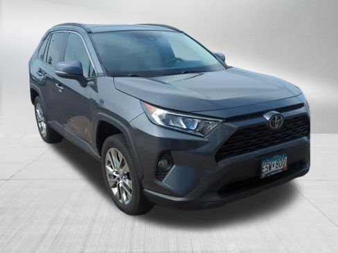 Used 2021 Toyota RAV4 XLE Premium AWD/4WD image 2