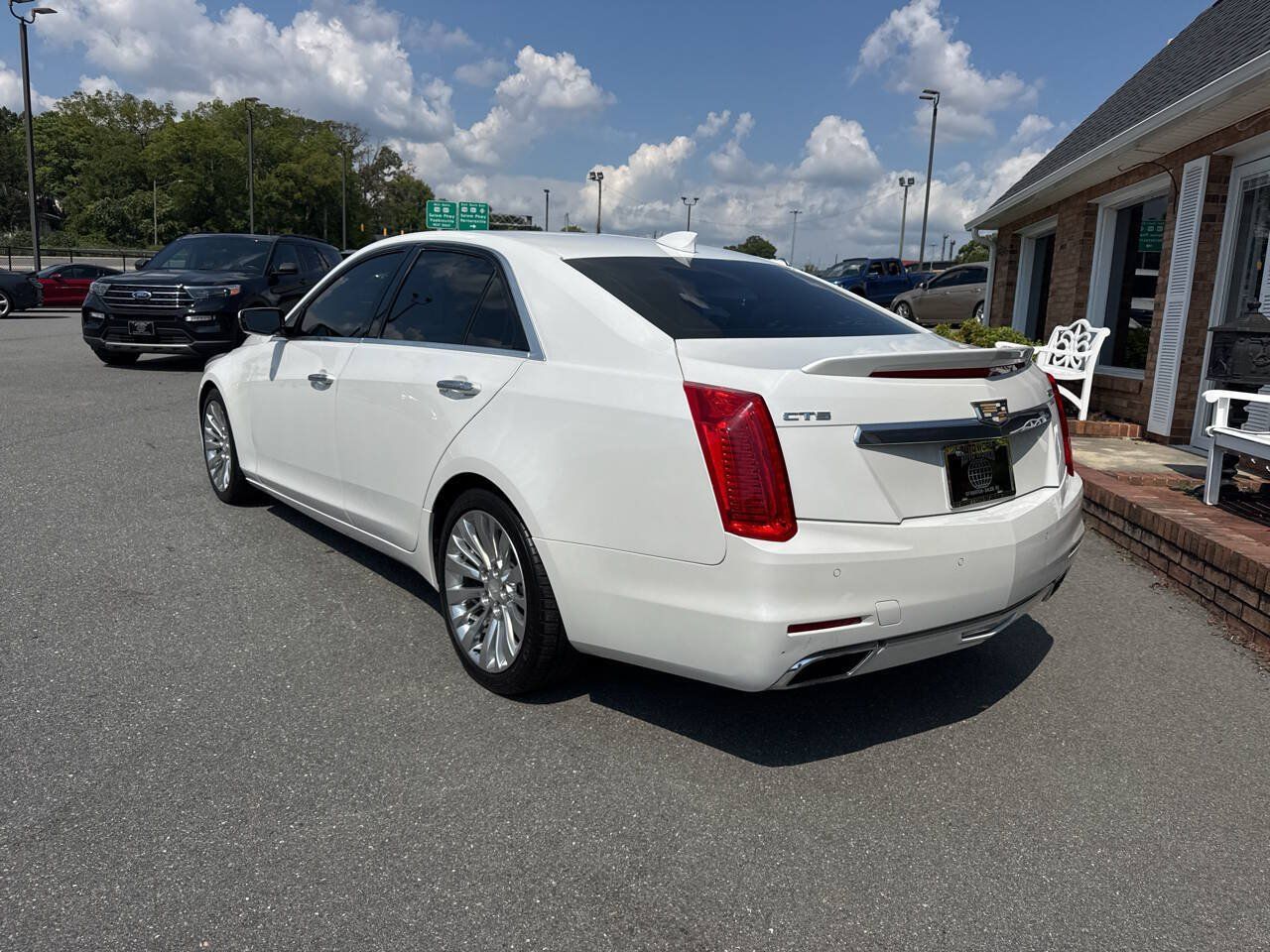 Used 2016 Cadillac CTS Luxury RWD image 13