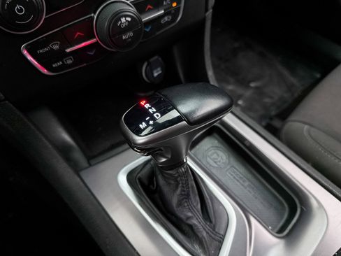 Used 2022 Dodge Charger R/T image 27