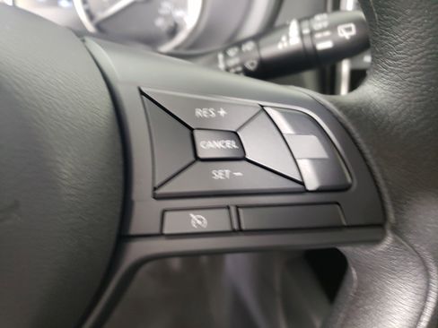 New 2025 Nissan Kicks Play S image 18