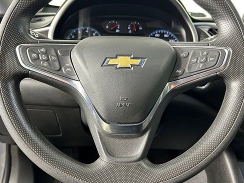 Used 2024 Chevrolet Malibu LT FWD image 24