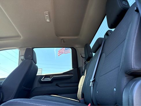 Certified 2025 Chevrolet Silverado 1500 LT image 19