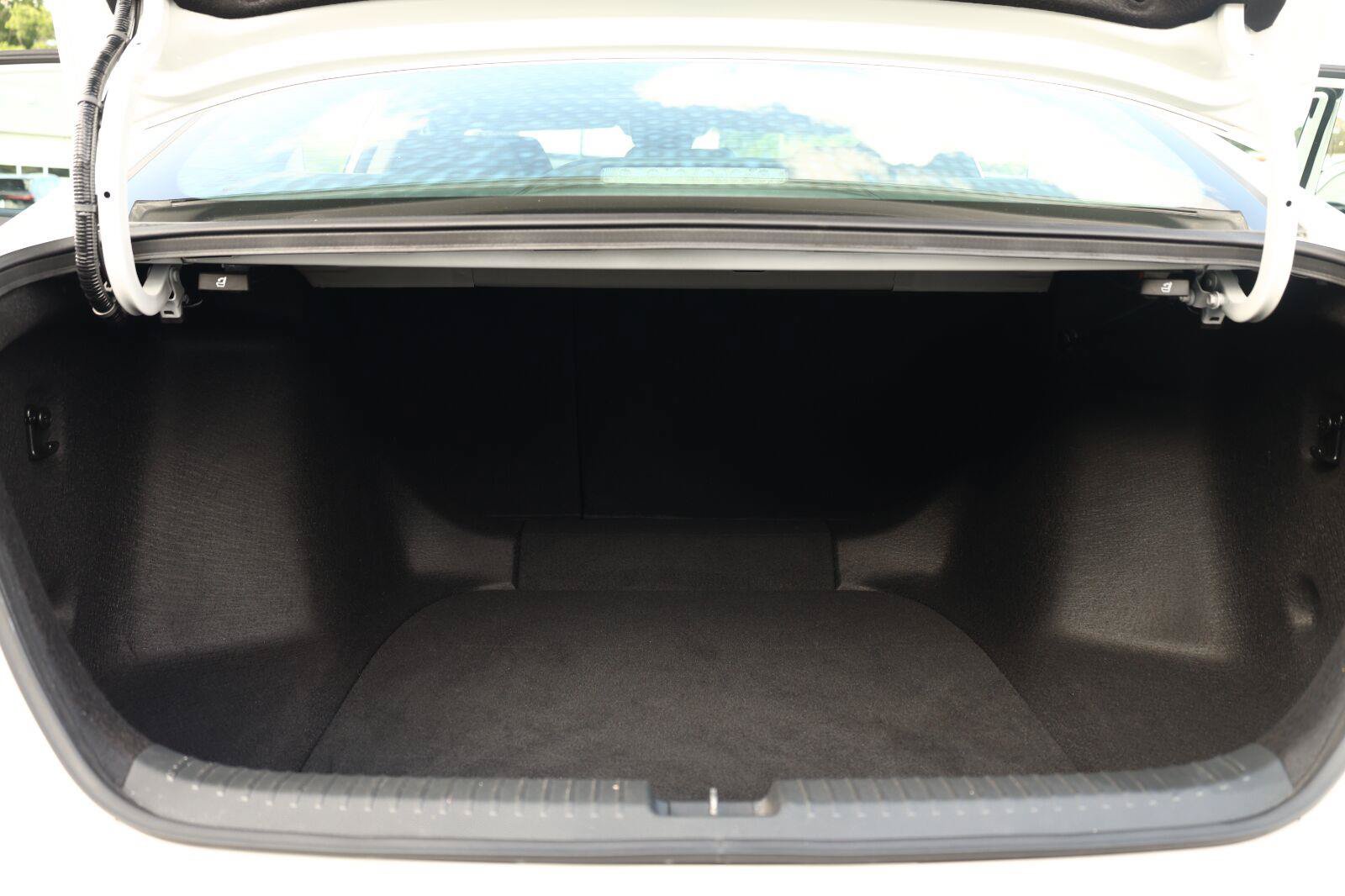 Used 2024 Honda Accord EX image 19