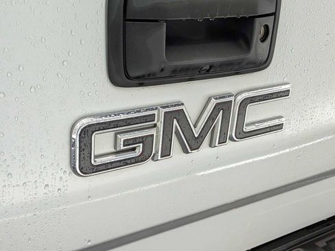Used 2015 GMC Sierra 1500 SLE w/ SLE Value Package image 11