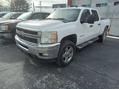 Used 2011 Chevrolet Silverado 2500 LT w/ Interior Plus Package image 1