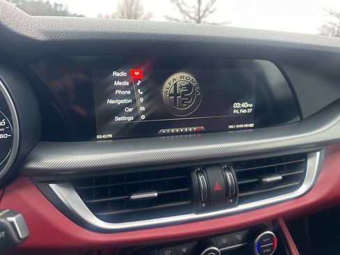 Used 2019 Alfa Romeo Stelvio Sport w/ Quick Order Package 22J Sport image 15