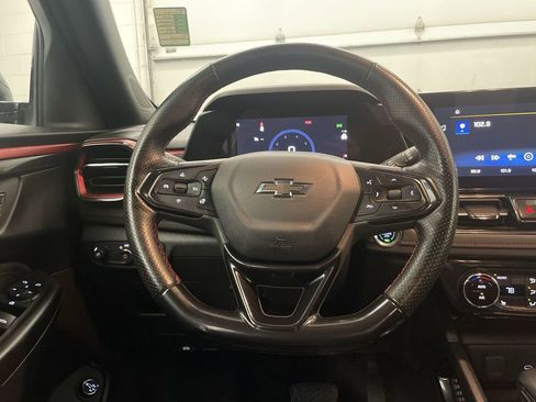 Used 2024 Chevrolet TrailBlazer RS w/ Convenience Package image 5