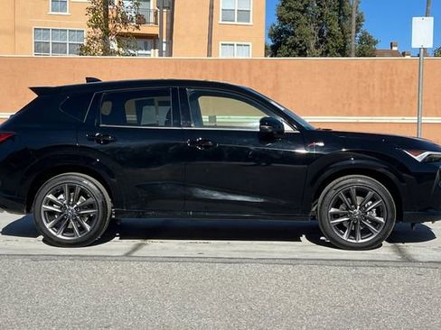 Certified 2025 Acura ADX A-Spec image 3