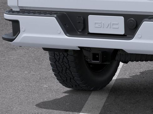 New 2026 GMC Sierra 2500 Denali w/ Denali Reserve Package image 7