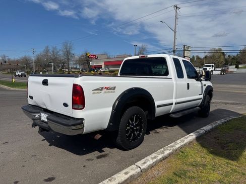 Used 1999 Ford F250 Lariat AWD/4WD image 4