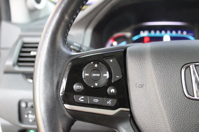 Used 2022 Honda Pilot Touring image 16
