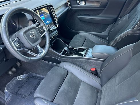 Certified 2023 Volvo C40 P8 Recharge Plus AWD/4WD image 11