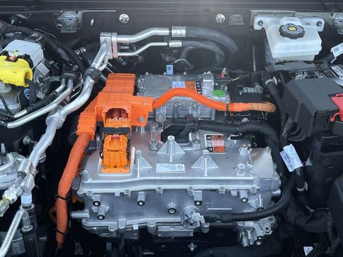 New 2025 Cadillac Lyriq Sport image 23