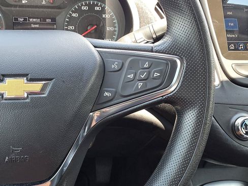 Used 2024 Chevrolet Malibu LT FWD image 9