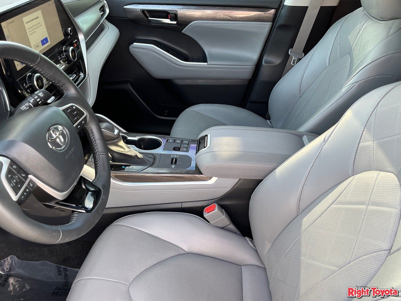 Used 2024 Toyota Highlander Platinum AWD/4WD image 20
