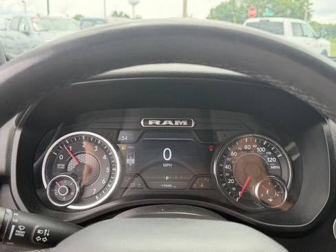 Used 2025 RAM 1500 Big Horn AWD/4WD image 17