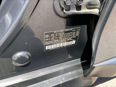 Used 2024 Subaru Outback Premium AWD/4WD image 18