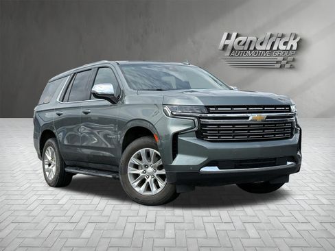 Used 2023 Chevrolet Tahoe Premier RWD image 2