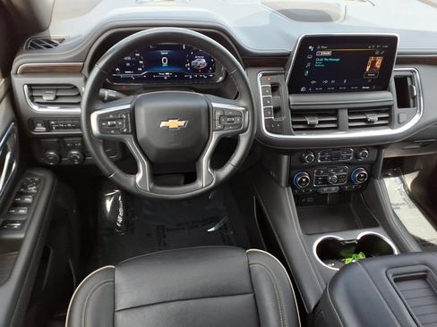 Used 2024 Chevrolet Tahoe Premier RWD image 9