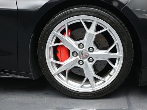 Used 2020 Chevrolet Corvette Stingray Premium Cpe w/ 3LT Preferred Equipment Group RWD image 33