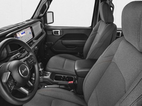 New 2026 Jeep Wrangler Unlimited Sahara AWD/4WD image 6