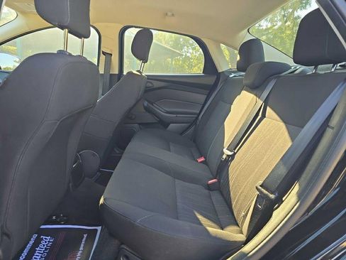 Used 2016 Ford Focus S image 25