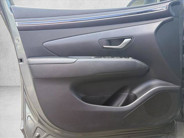 Used 2023 Hyundai Tucson SEL w/ Convenience Package AWD/4WD image 11