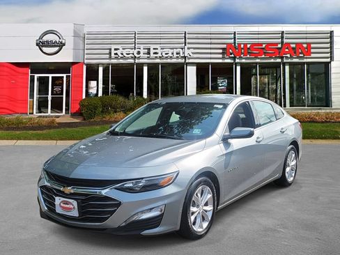Used 2023 Chevrolet Malibu LT FWD image 4