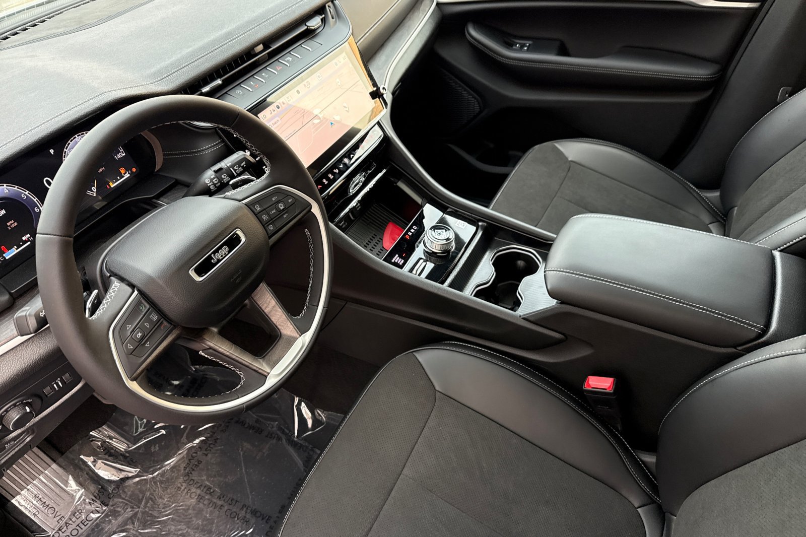 New 2026 Jeep Grand Cherokee Altitude AWD/4WD image 11