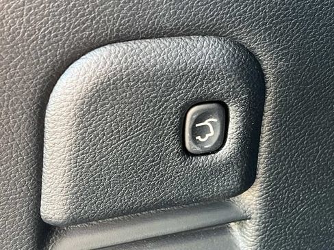 Used 2021 Jeep Grand Cherokee Limited AWD/4WD image 13