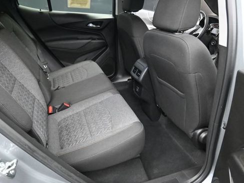 Used 2023 Chevrolet Equinox LT FWD image 20