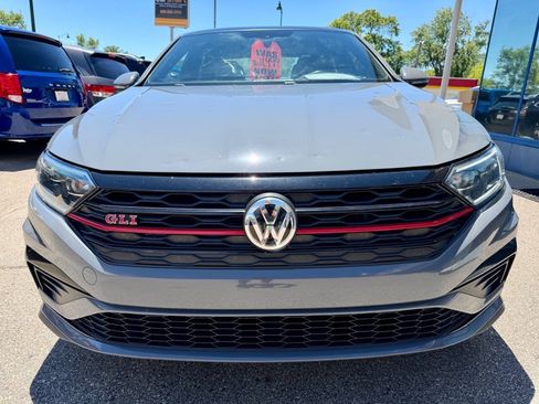 Used 2019 Volkswagen Jetta GLI Autobahn FWD image 4