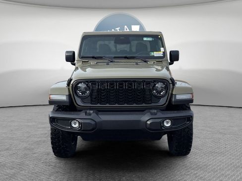 New 2026 Jeep Gladiator Mojave AWD/4WD image 3