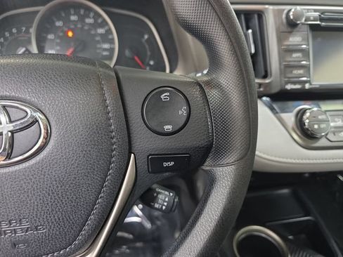 Used 2014 Toyota RAV4 XLE AWD/4WD image 18
