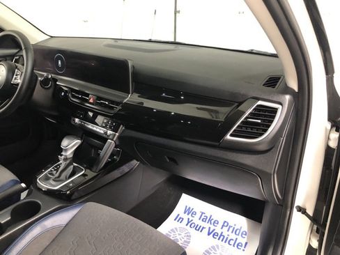 Certified 2024 Kia Seltos S image 13