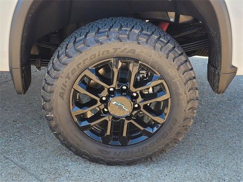 New 2025 Chevrolet Silverado 3500 LT w/ Trail Boss Package image 4