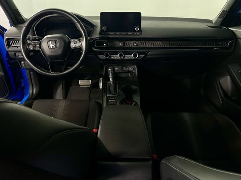 Used 2023 Honda Civic Sport image 25