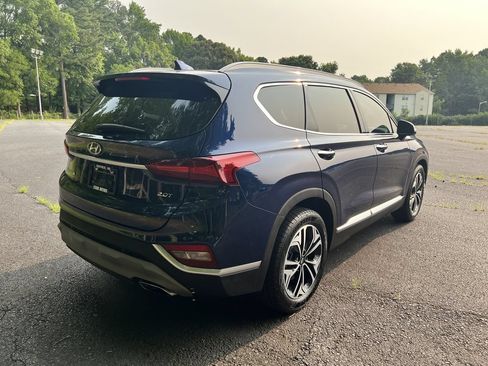 Used 2019 Hyundai Santa Fe FWD image 3