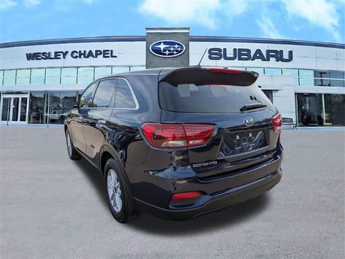 Used 2020 Kia Sorento LX image 7