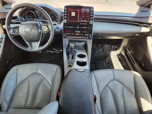 Used 2021 Toyota Avalon XLE w/ Carpet Mat Package (TMS) FWD image 16
