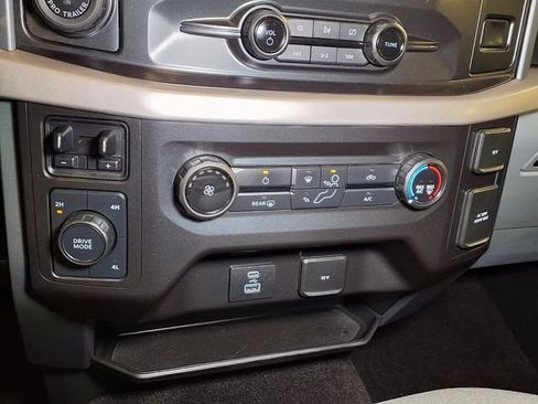 Used 2021 Ford F150 XLT w/ Trailer Tow Package AWD/4WD image 8