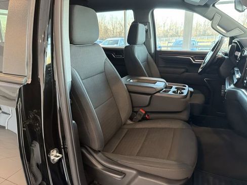 Certified 2024 Chevrolet Silverado 1500 LT image 18